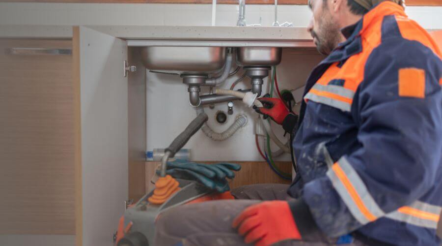 Professional slab leak plumber services in Williamsport, IN
